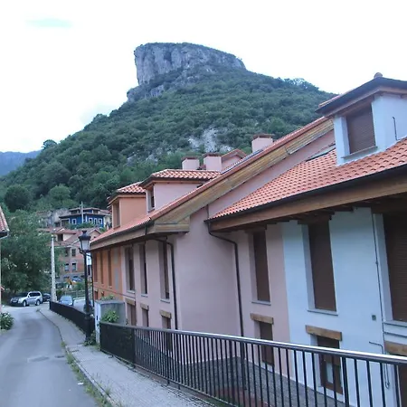 Al Rincon De Emi * Carrena de Cabrales